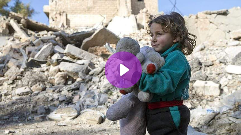 شاهد ماذا قالت هذه الطفلة التي قصف الاحتلال منزلها في غزة 1