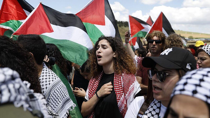 Land Day Palestinians mark 48th anniversary amid war death and land theft