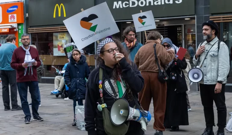 قاعدة بيانات داعمة لفلسطين تفضح الشركات المتواطئة في حرب إسرائيل على غزة