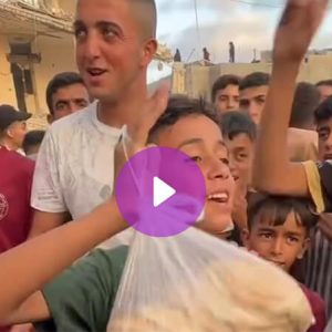 أكبر أحلامهم ربطة خبز