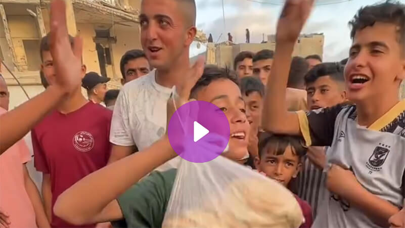 أكبر أحلامهم ربطة خبز