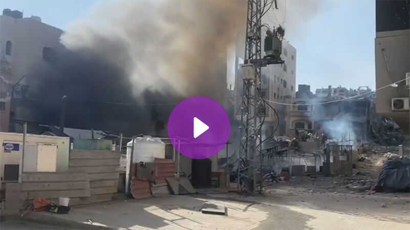 جيش الاحـ،تلال استهدف مستودعات الأدوية في مستشفى العودة شمال قطاع غزة ما تسبب باندلاع حريق كبير فيها