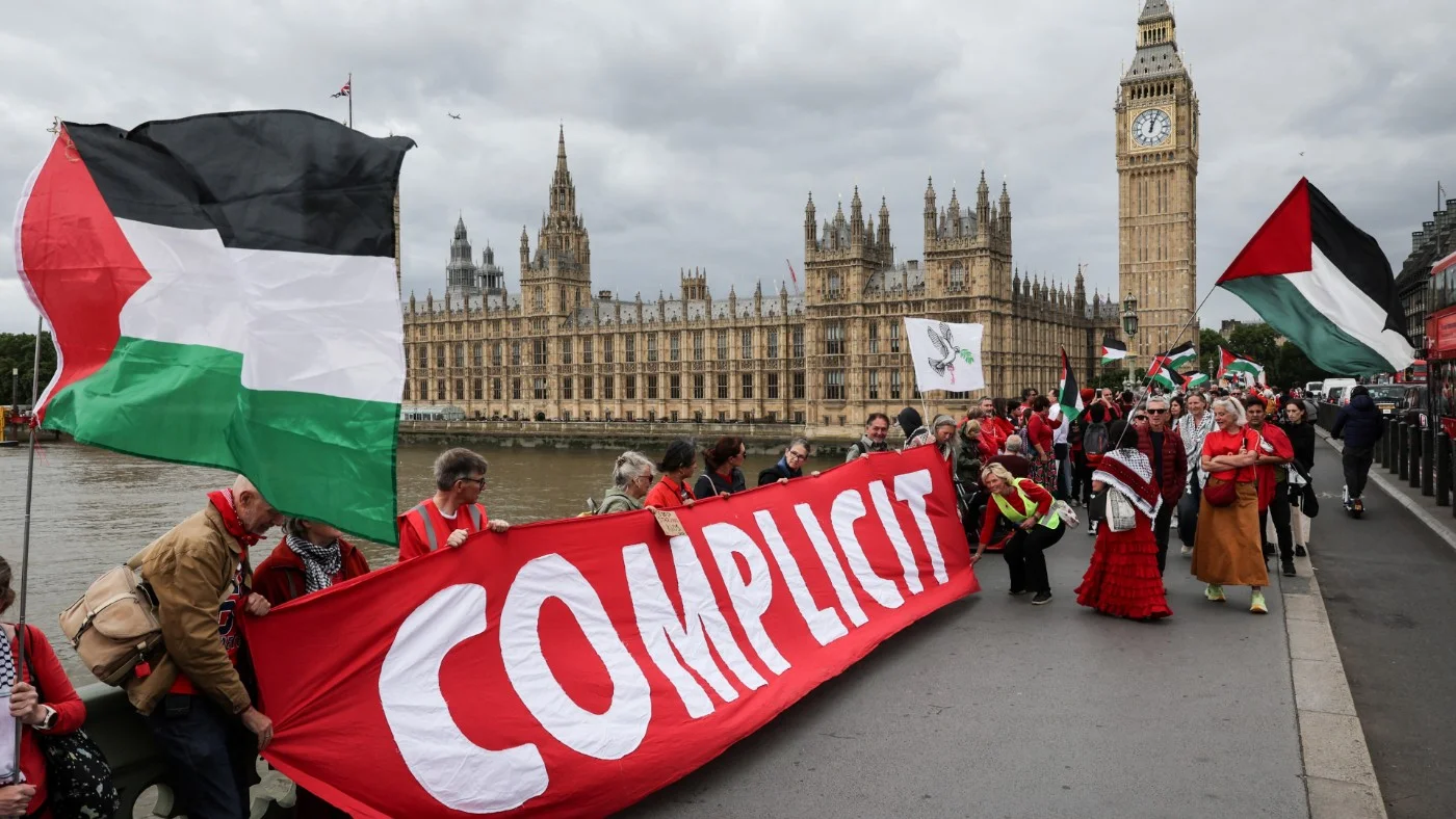 Home 1 parliament gaza afp.jpg