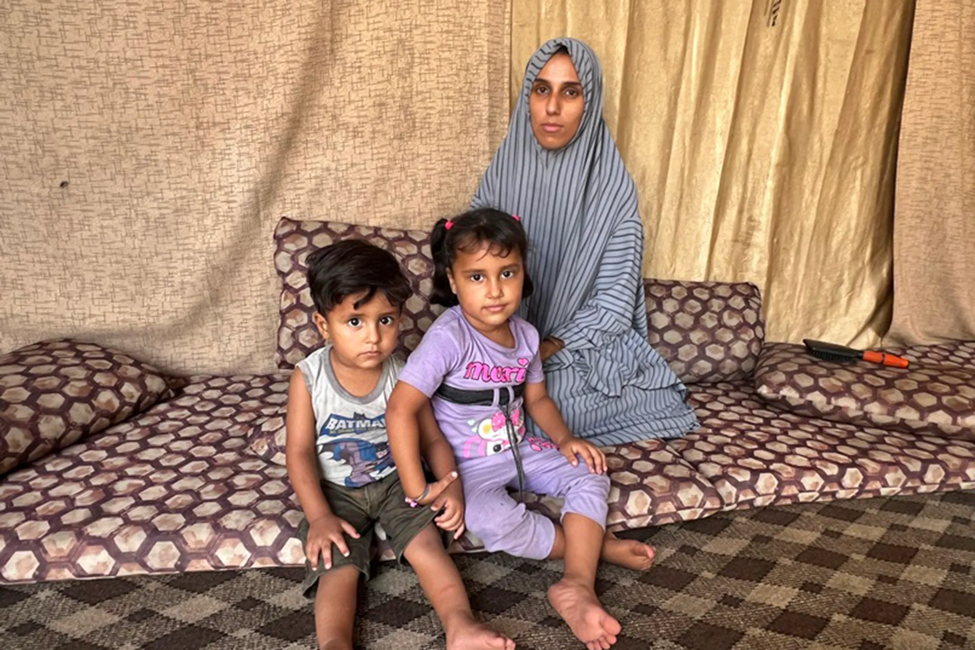 Home 2 متى سيعود بابا؟".