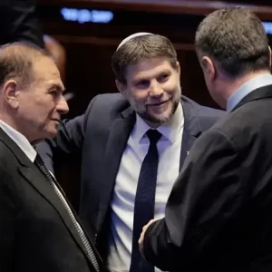 ترند 2 سموتريتش يدعو لتهجير الفلسطينيين من الضفة الغربية وإلغاء أوسلو ضمن خطة الاستعمار 2030