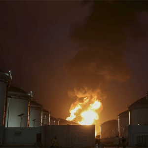 ترند 3 خلال الأسبوع الأول من الحرب على إيران… أوقفت دول الخليج إنتاج الطاقة فارتفعت أسعار النفط 1